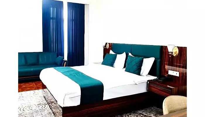 هتل آینی دوشنبه